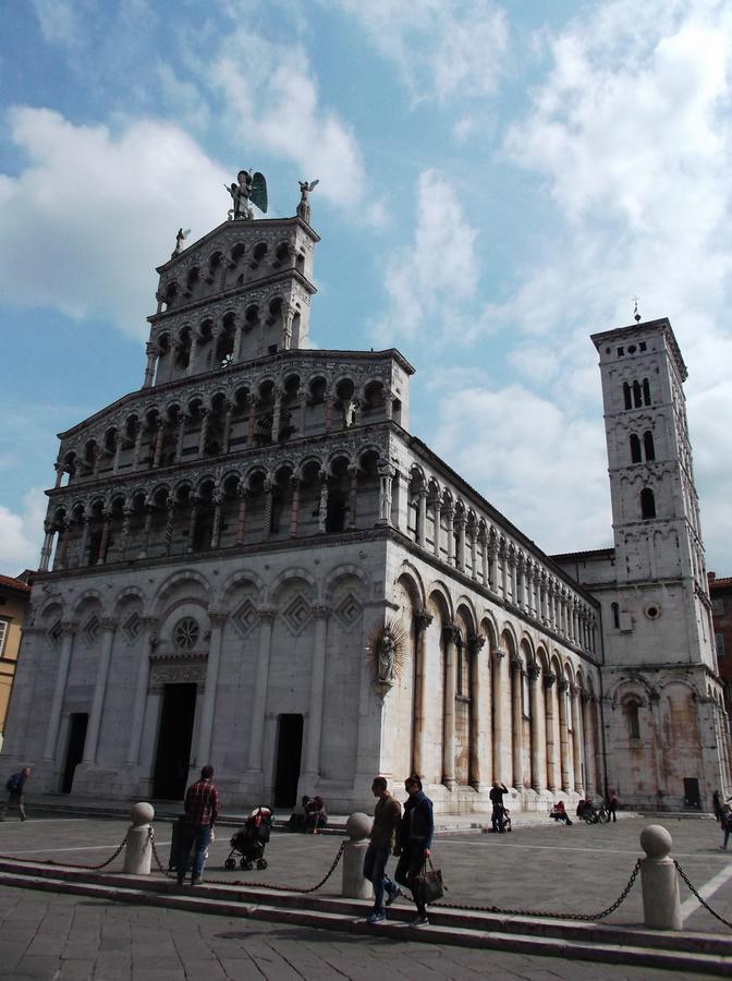 La Loggia Lägenhet Lucca Exteriör bild